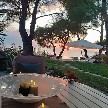 펜션 By Far The View In Sani Resort! Sani (Chalkidiki)