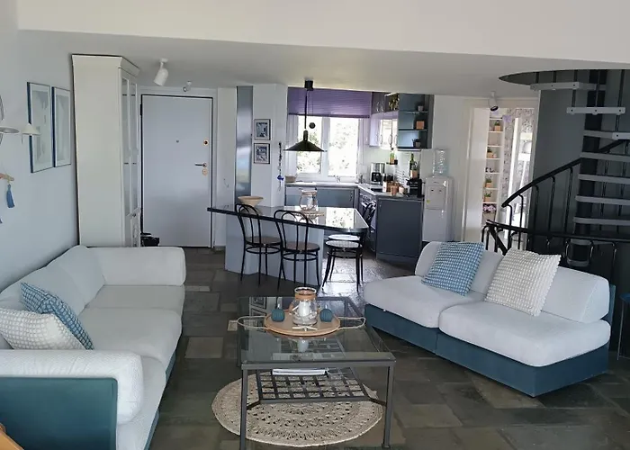 By Far The View In Sani Resort! Сasa de vacaciones *